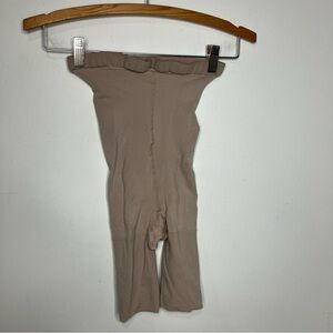 Spanx original shaper shapewear shorts size D